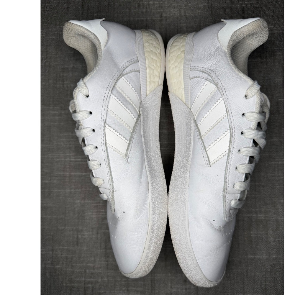 Adidas 3MC Boost Skate Shoes Mens 8.5 Triple White Leather Low Sneakers FV5951 - Picture 3 of 10